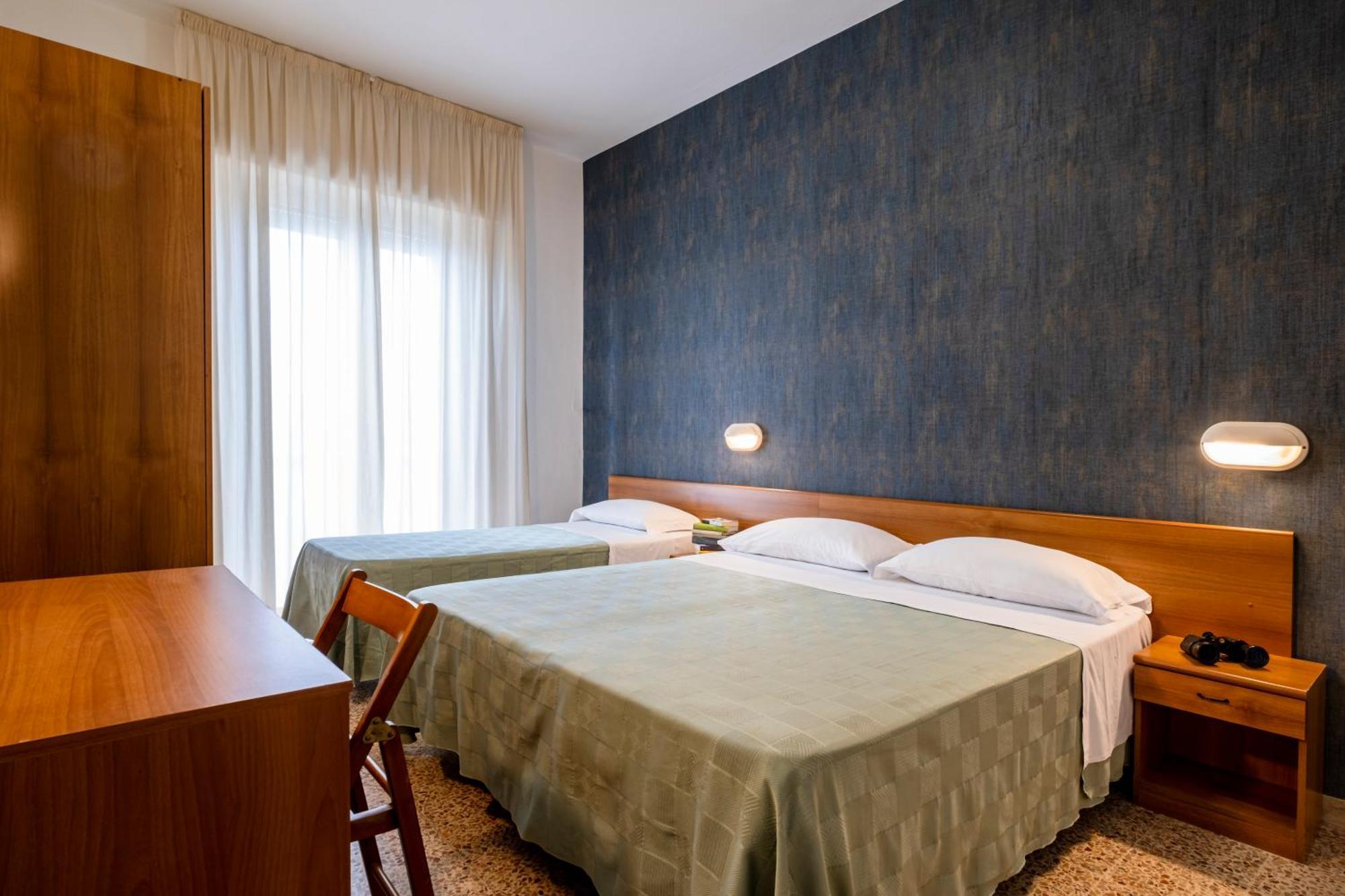 Atlas Hotel 3*